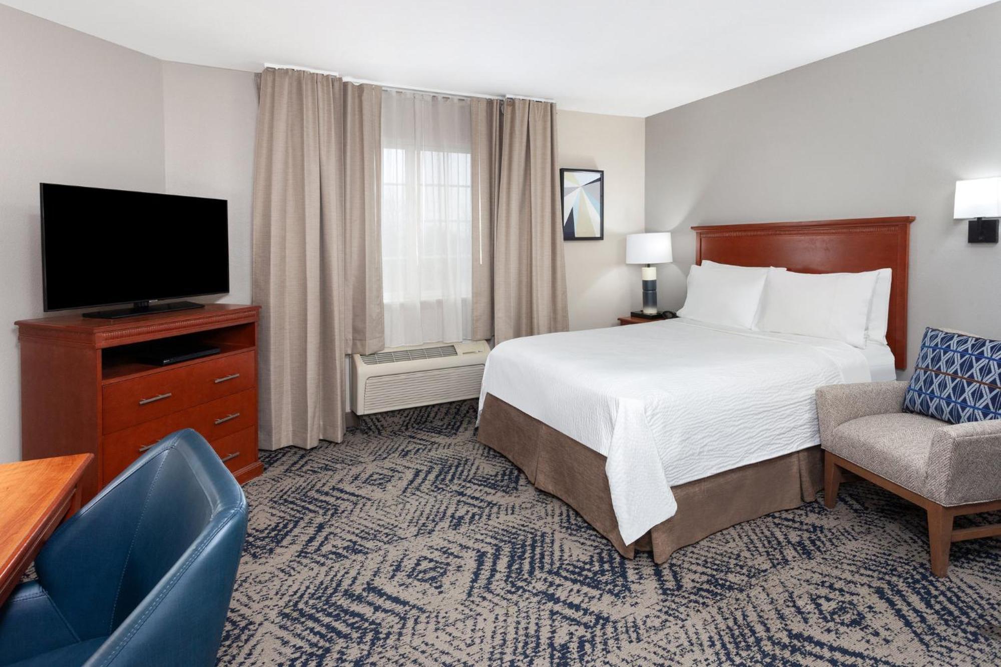 Candlewood Suites Louisville North By Ihg Кларксвілл Екстер'єр фото