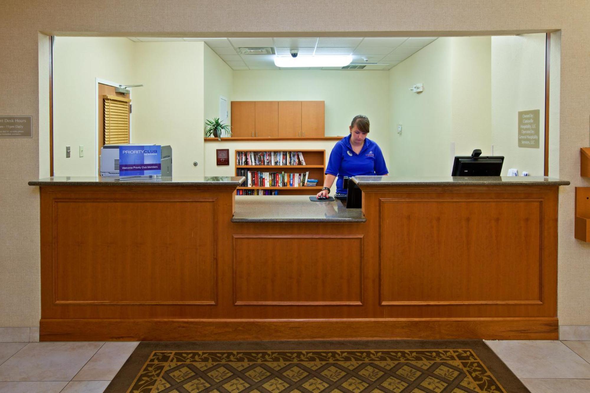 Candlewood Suites Louisville North By Ihg Кларксвілл Екстер'єр фото
