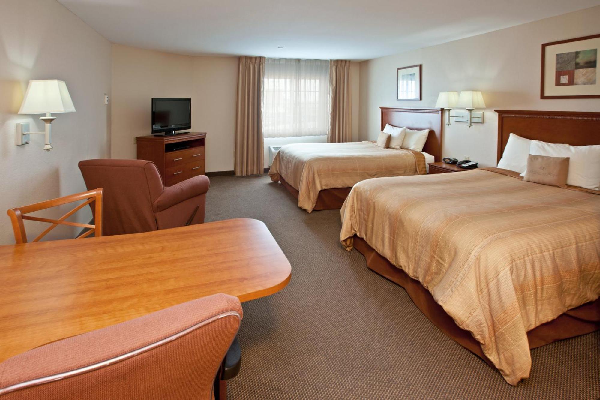 Candlewood Suites Louisville North By Ihg Кларксвілл Екстер'єр фото