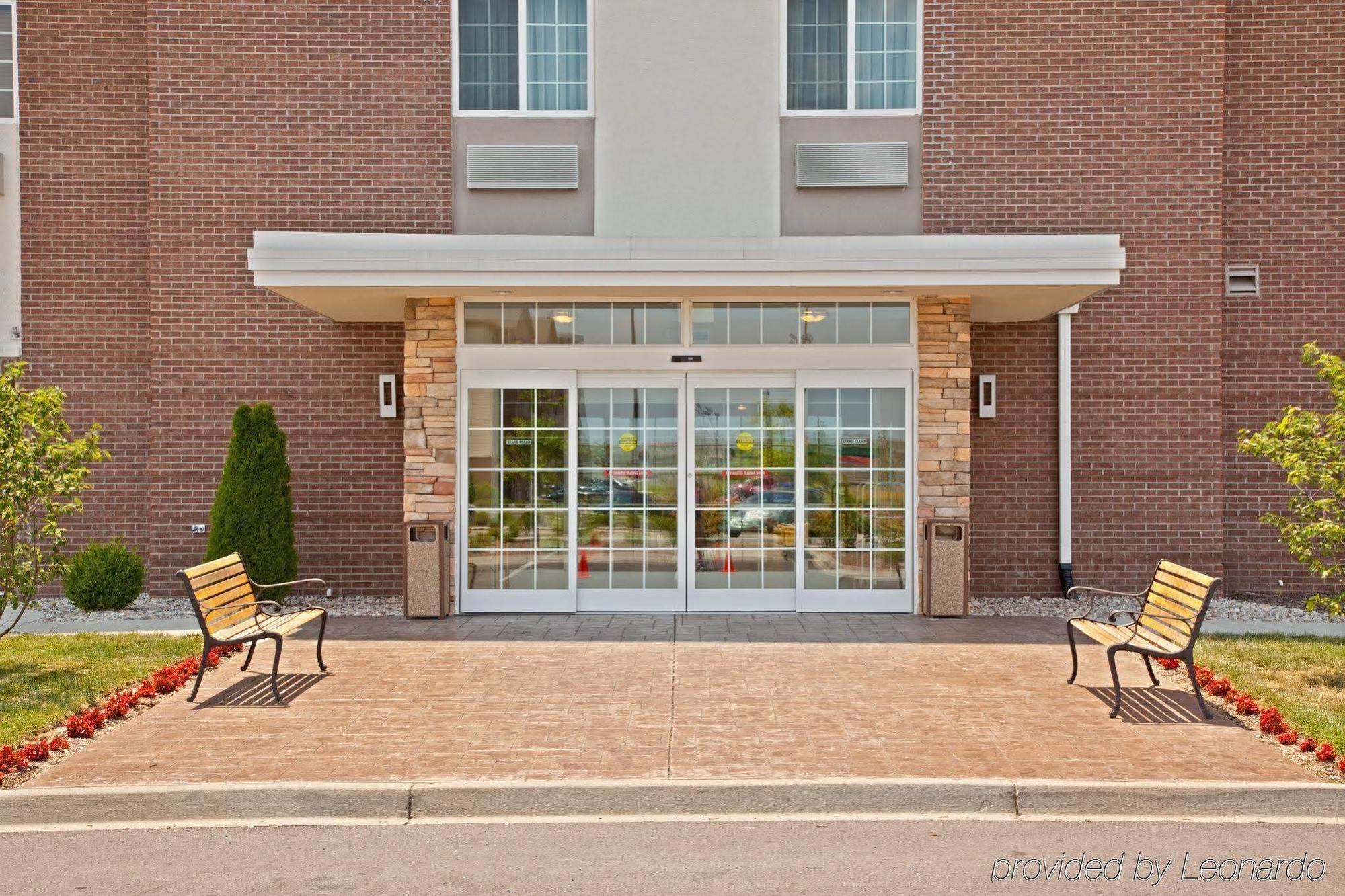 Candlewood Suites Louisville North By Ihg Кларксвілл Екстер'єр фото