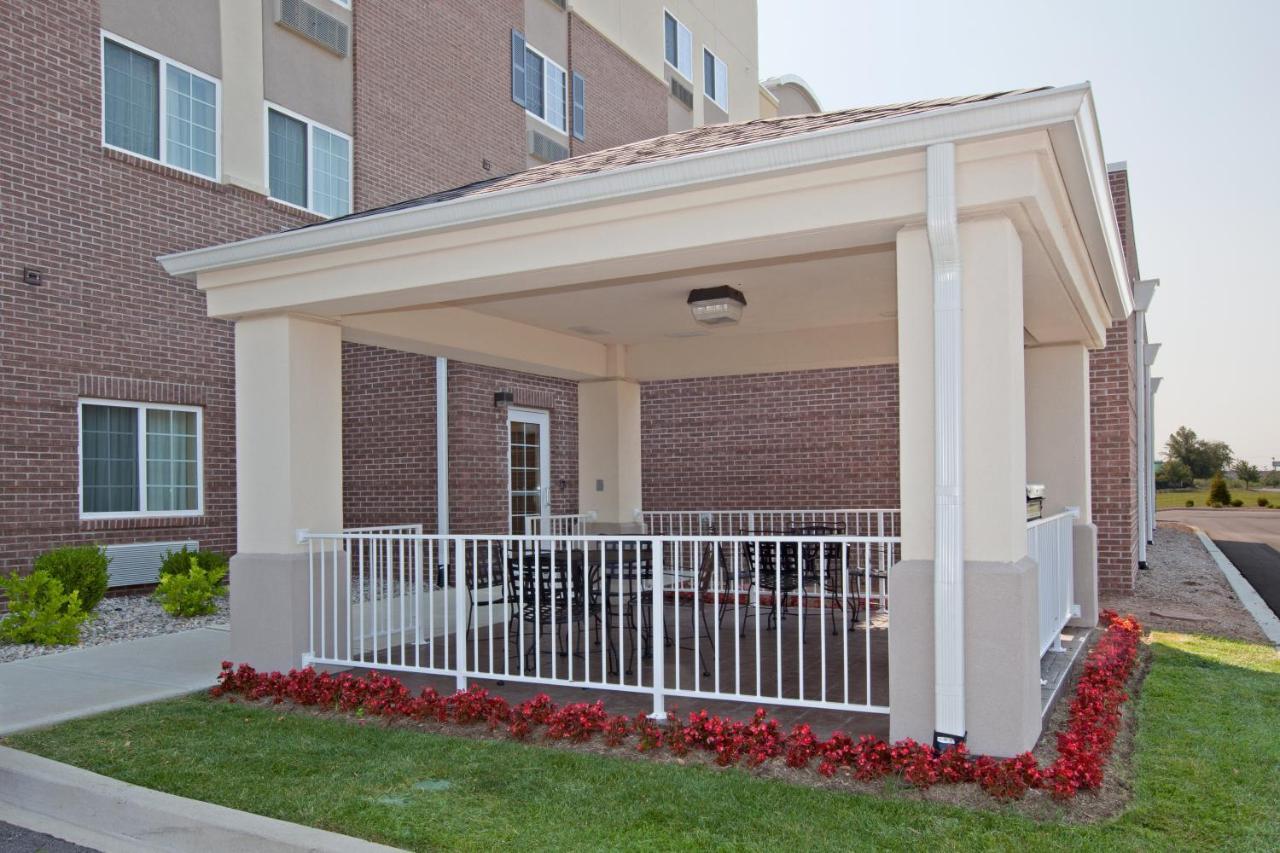 Candlewood Suites Louisville North By Ihg Кларксвілл Екстер'єр фото